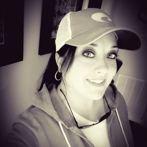 Meet your Posher, Angie